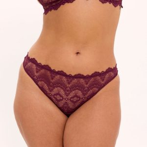 Lace Thong Cherry