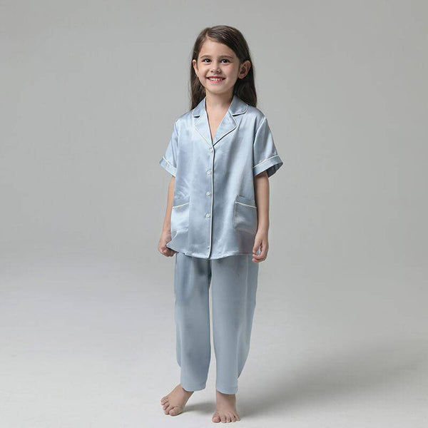 boys-and-girls-silk-pajama-set-pure-kids-silk-pajamas-with-pocket-125658_600x600.jpg