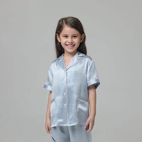 boys-and-girls-silk-pajama-set-pure-kids-silk-pajamas-with-pocket-698539_600x600.jpg