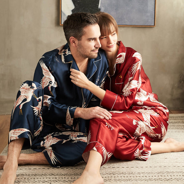 couple-silk-pajama-set-crane-prints-silk-pajamas-for-mens-womens-774118_600x600.jpg